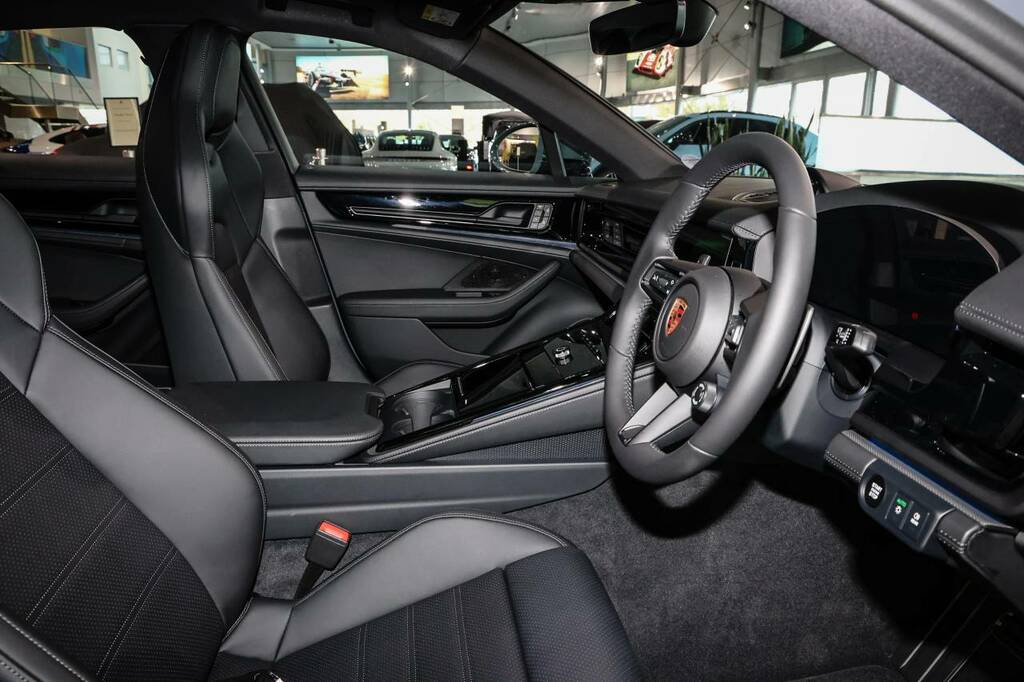 Porsche Panamera Saloon Grey #5