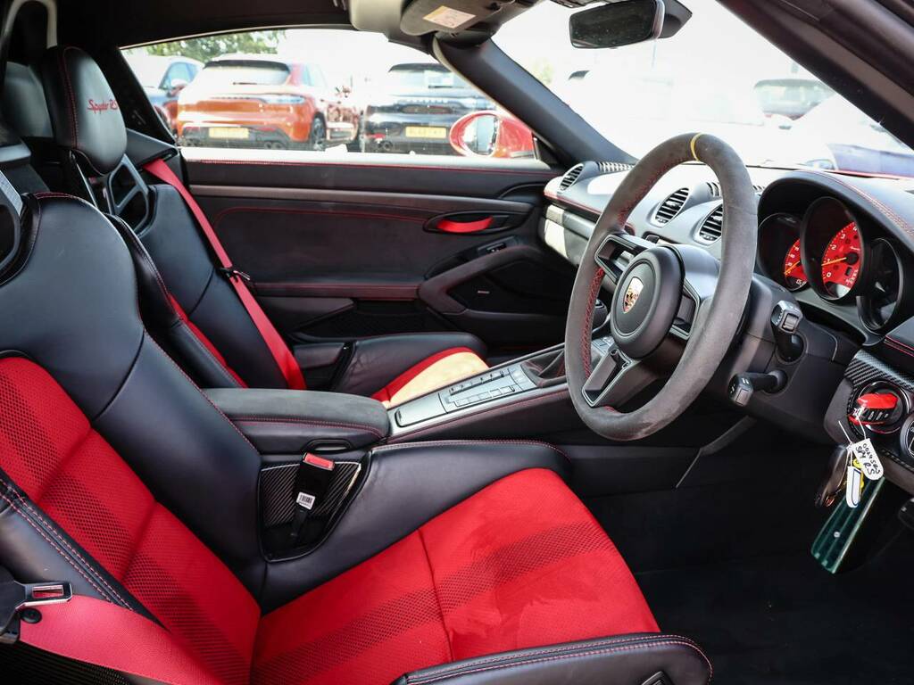 Porsche 718 Spyder Rs My24 Red #5