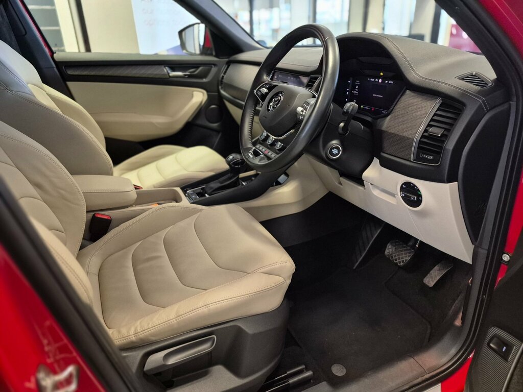 Skoda Kodiaq 1.5 Tsi Act Se L Suv Dsg Euro 6 Ss FX22CHG Red #3
