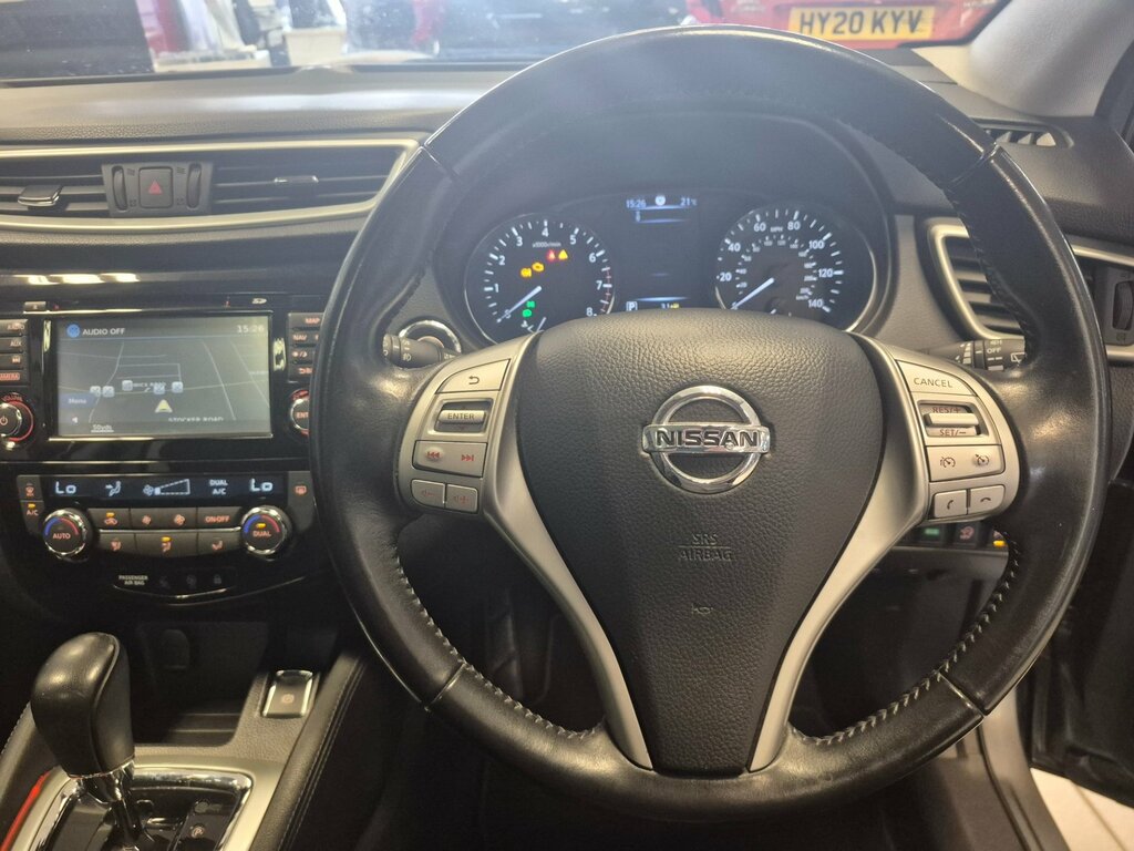 Nissan Qashqai 1.5 Dci Tekna 108 Bhp White #17