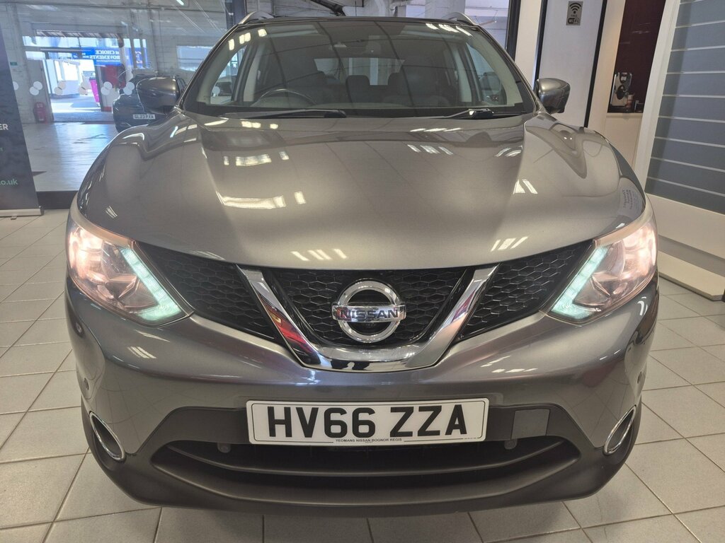 Nissan Qashqai 1.5 Dci Tekna 108 Bhp White #4