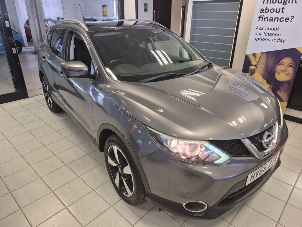Nissan Qashqai 1.5 Dci Tekna 108 Bhp White #9
