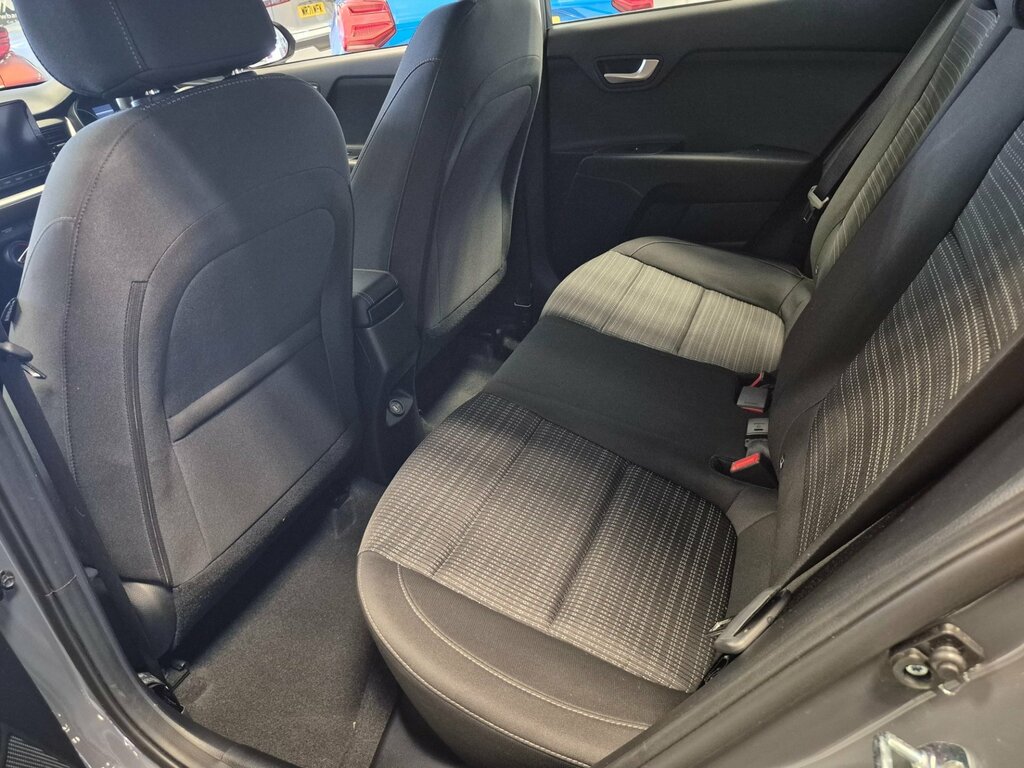 Kia Stonic 2 Red #28