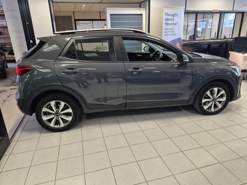 Kia Stonic 2 Red #12