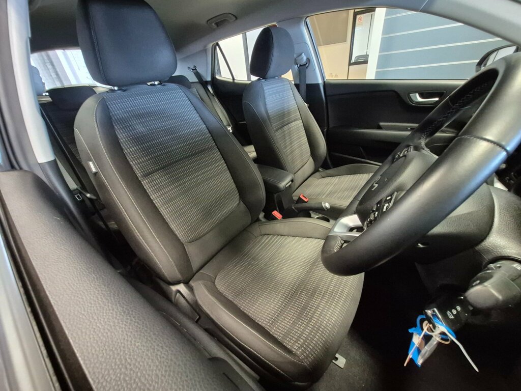 Kia Stonic 2 Red #25