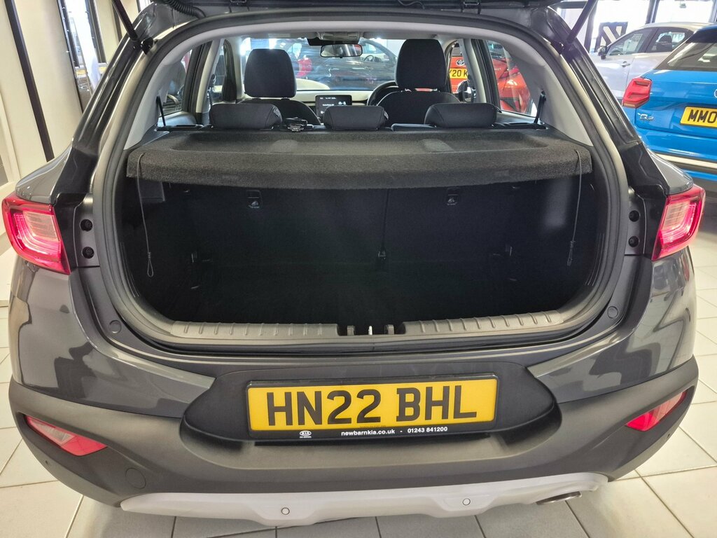 Kia Stonic 2 Red #13