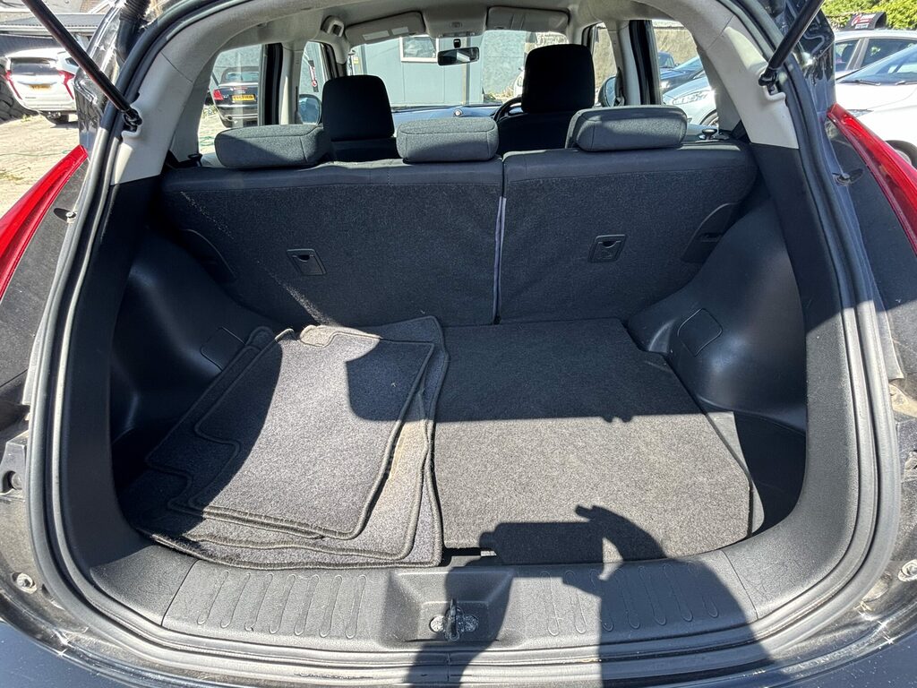 Nissan Juke Hatchback Black #16