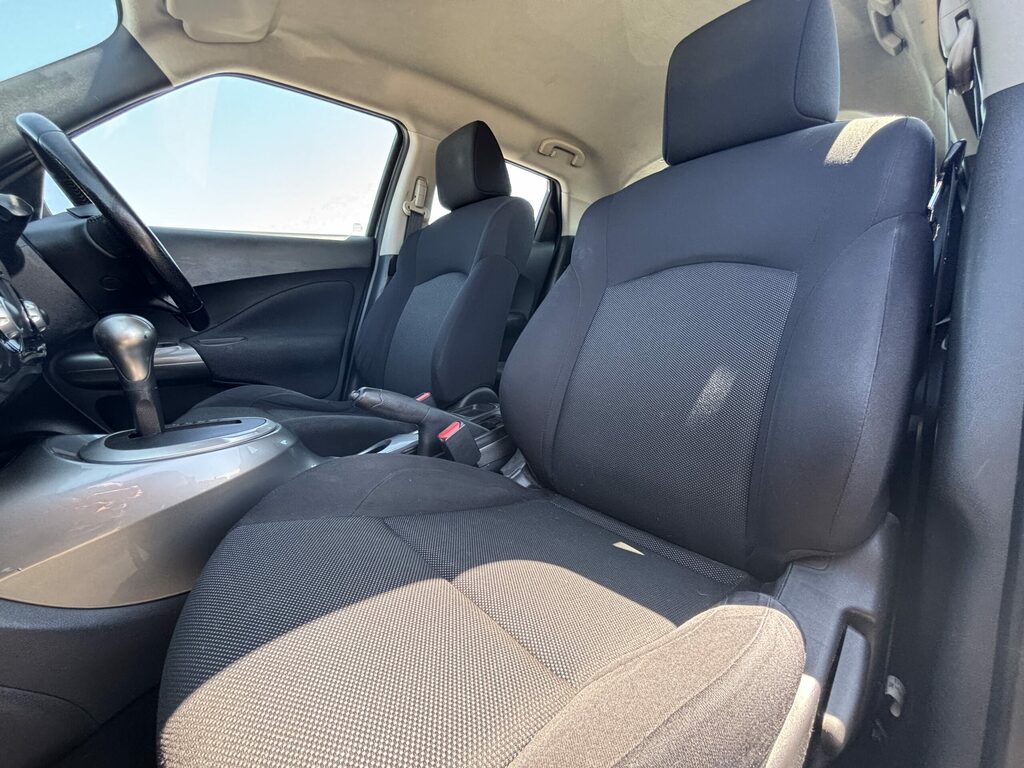 Nissan Juke Hatchback Black #14