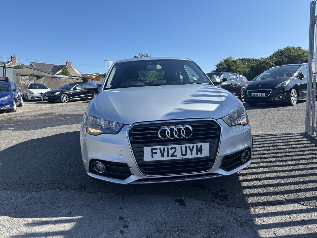 Audi A1 1.2 Tfsi Sport Euro 5 Ss Red #2
