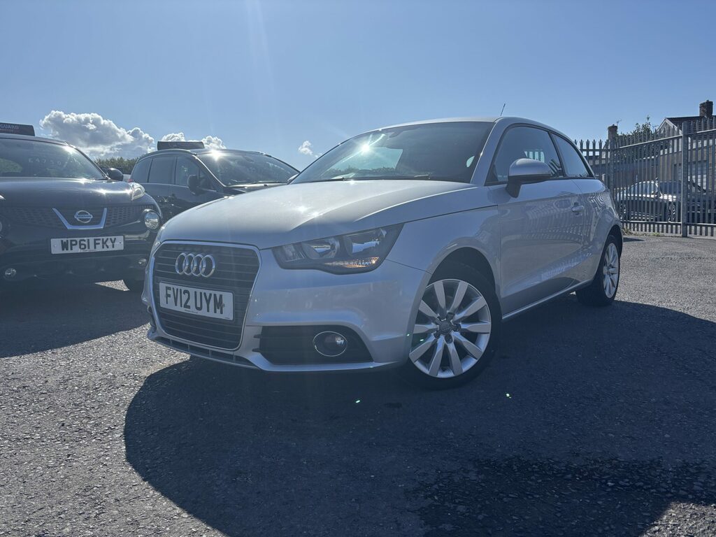 Audi A1 1.2 Tfsi Sport Euro 5 Ss Red #1