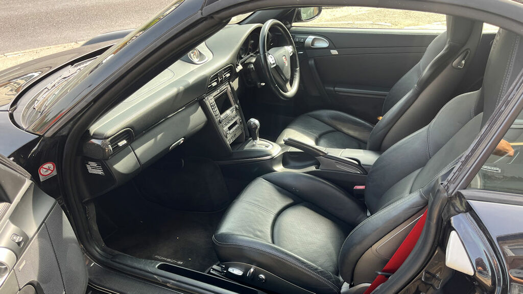 Porsche 911 Turbo Tiptronic S Low Miles Mega Spec Really Good #6