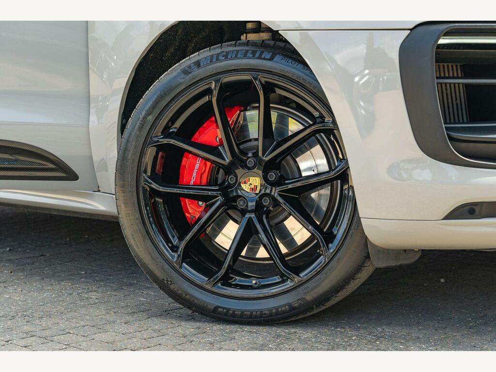 Porsche Macan 2.9T V6 Gts Pdk 4Wd Euro 6 Ss SC71GFO Grey #2