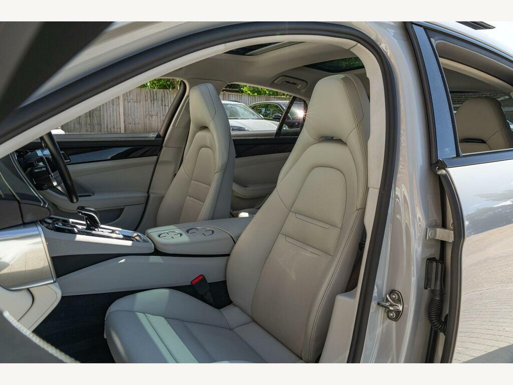 Porsche Panamera 2.9 L 4 E-hybrid Sport Turismo Platinum Edition Se  #28