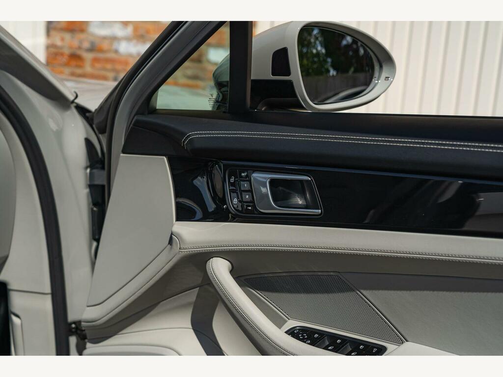 Porsche Panamera 2.9 L 4 E-hybrid Sport Turismo Platinum Edition Se  #36