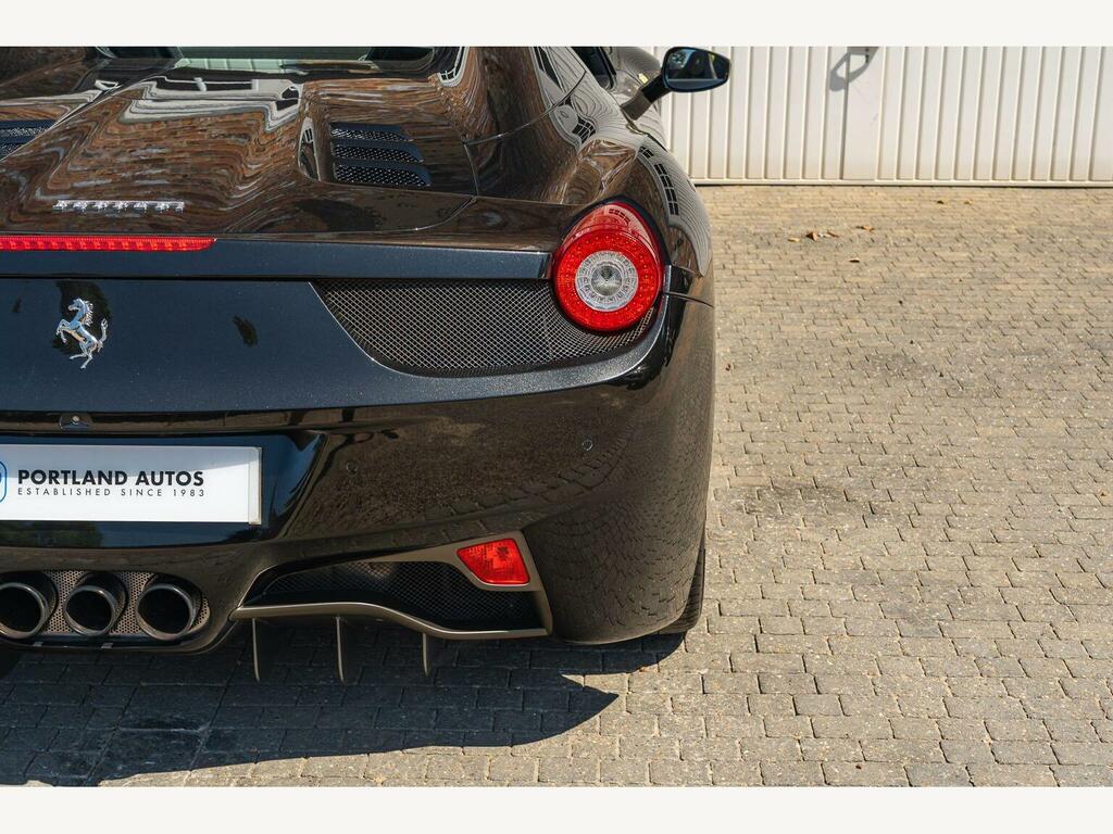 Ferrari 458 Speciale Red #18