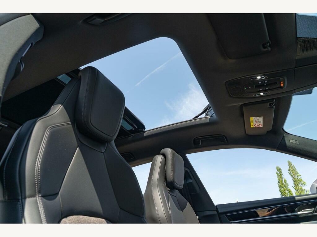 Porsche Macan 100Kwh Auto 5dr  #4