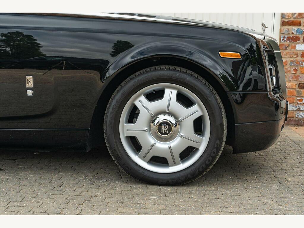 Rolls-Royce Phantom Coupe Black #24