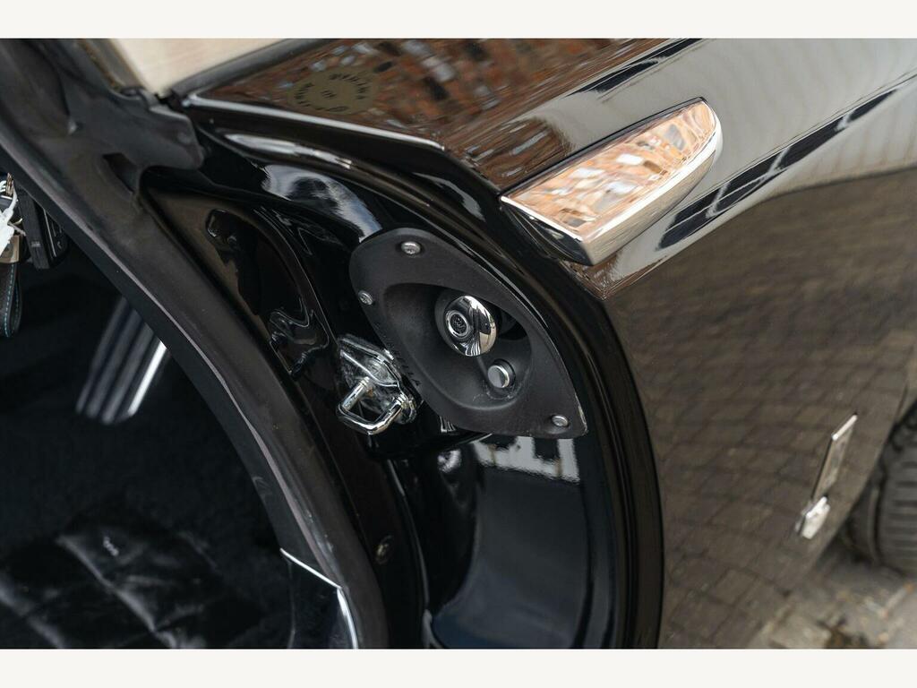 Rolls-Royce Phantom Coupe Black #35