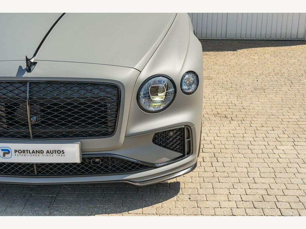 Bentley Flying Spur 4.0 V8 Hybrid Speed First Edition Black #9