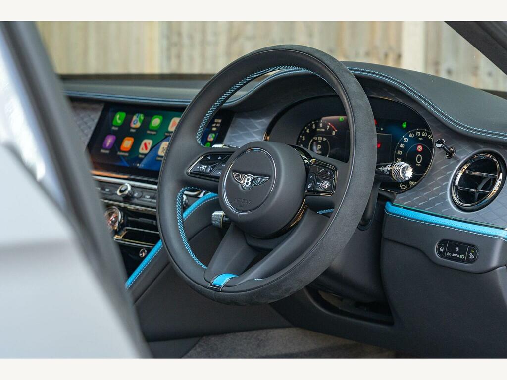 Bentley Flying Spur 4.0 V8 Hybrid Speed First Edition Black #47