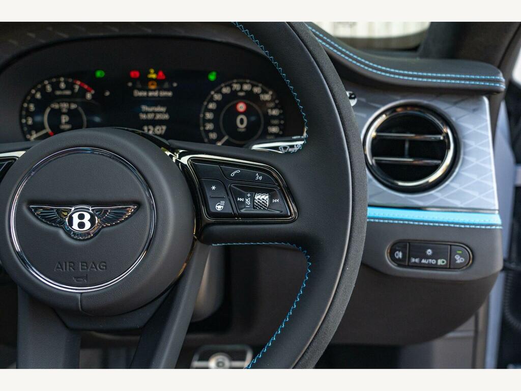 Bentley Flying Spur 4.0 V8 Hybrid Speed First Edition Black #53