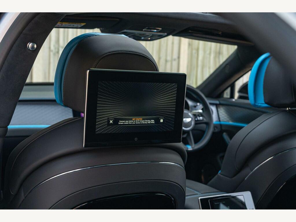 Bentley Flying Spur 4.0 V8 Hybrid Speed First Edition Black #37