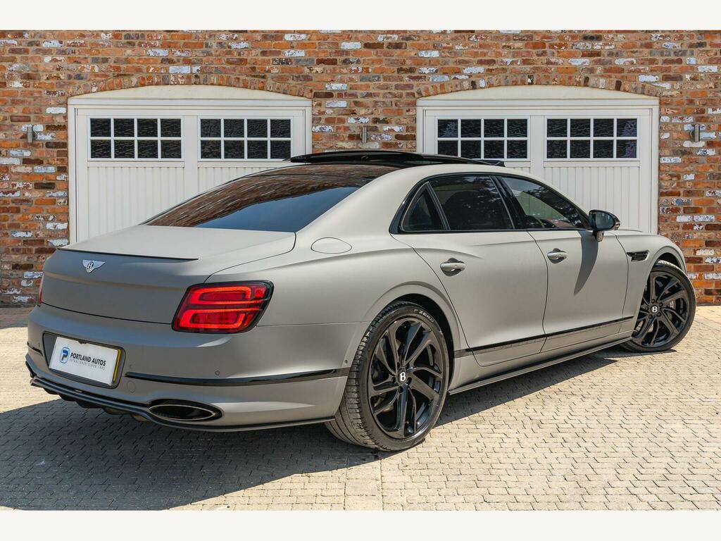 Bentley Flying Spur 4.0 V8 Hybrid Speed First Edition Black #18