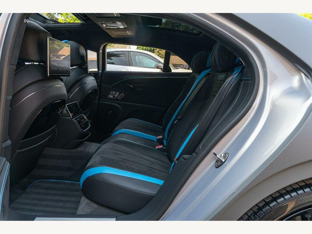Bentley Flying Spur 4.0 V8 Hybrid Speed First Edition Black #29