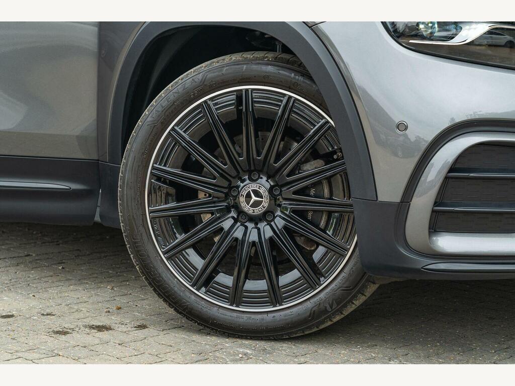 Mercedes-Benz GLB Class 1.3 Glb200h Mhev Exclusive Launch Edition 7G-dct E #2