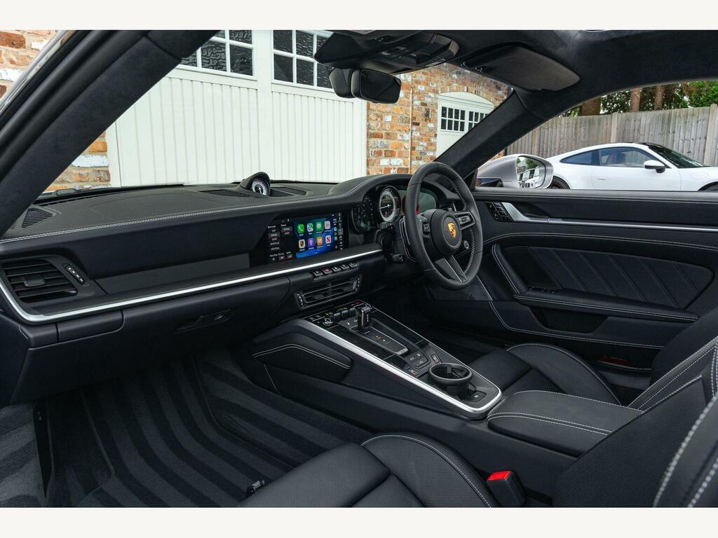 Porsche 911 Turbo S U1062 #26