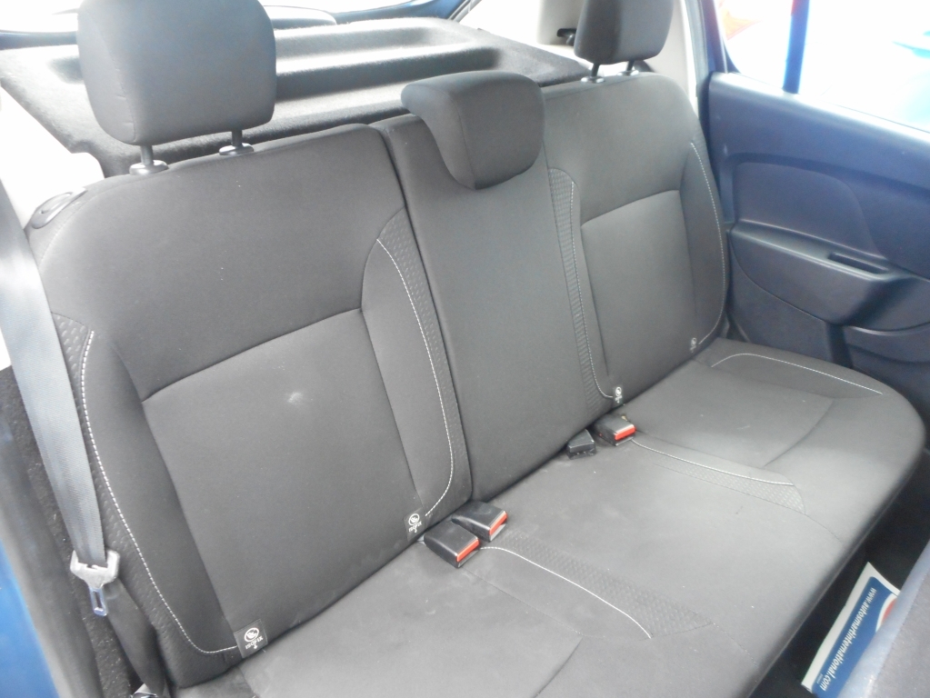 Dacia Sandero Dacia Sandero 0.9 Tce Comfort White #25