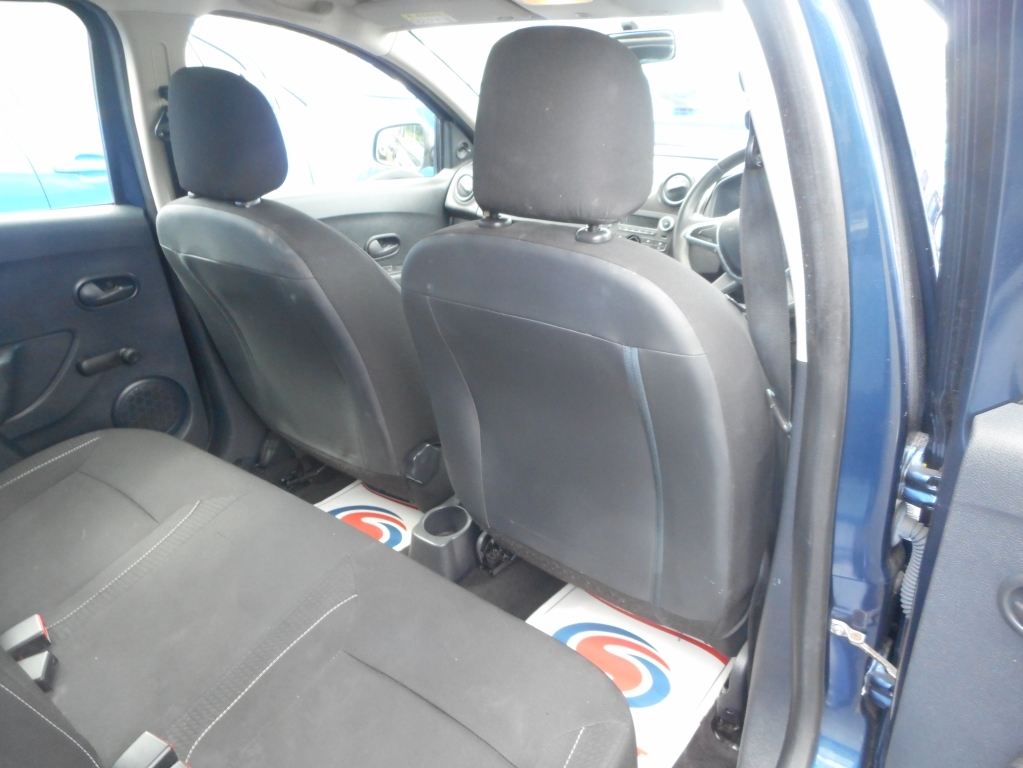 Dacia Sandero Dacia Sandero 0.9 Tce Comfort White #22