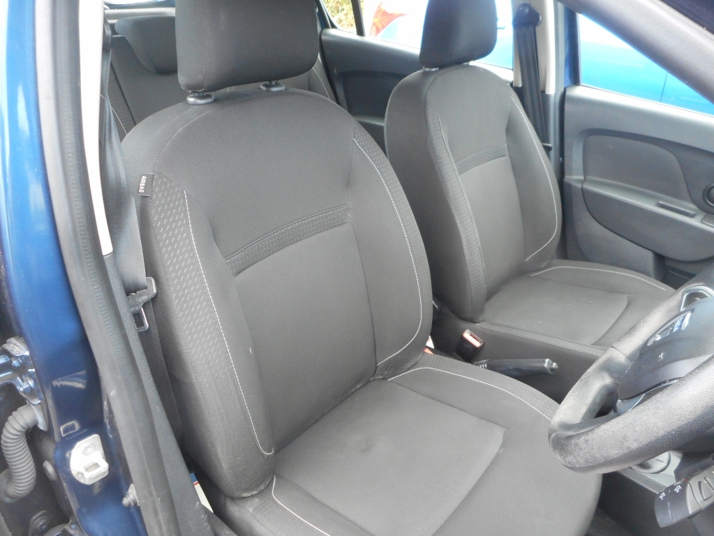 Dacia Sandero Dacia Sandero 0.9 Tce Comfort White #20