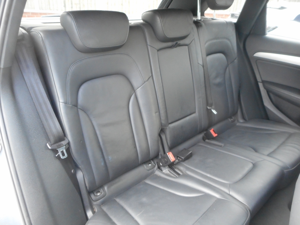 Audi Q5 Audi Estate Special Edition 2.0T Fsi 230 Quattro Black #29