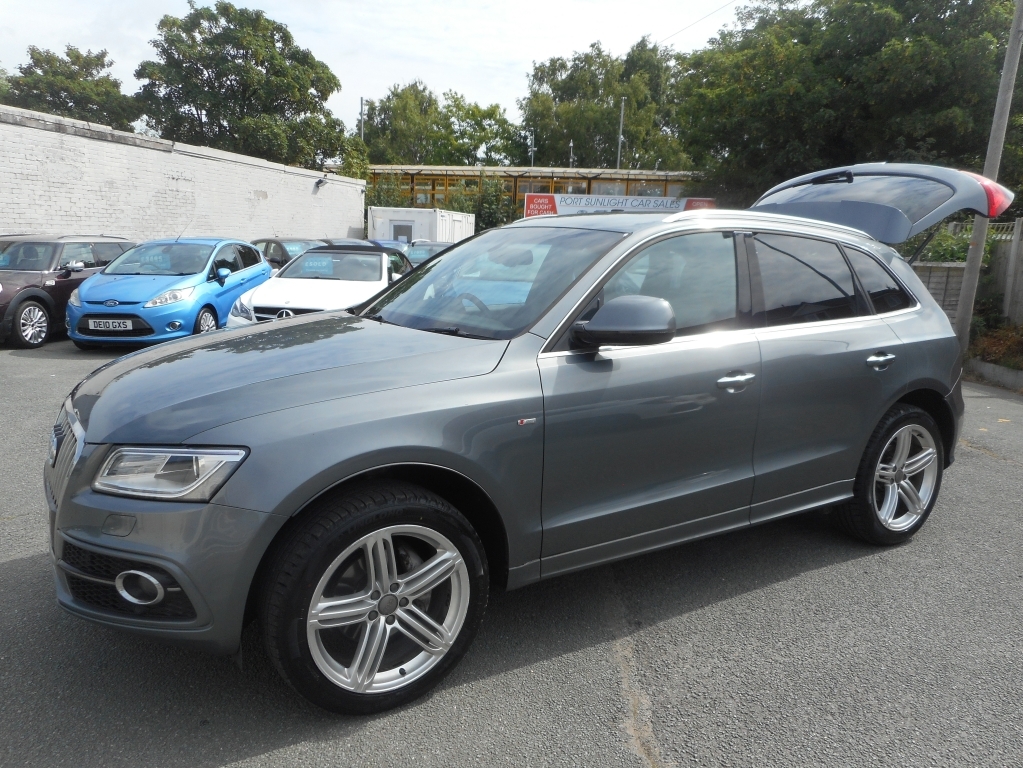 Audi Q5 Audi Estate Special Edition 2.0T Fsi 230 Quattro Black #5