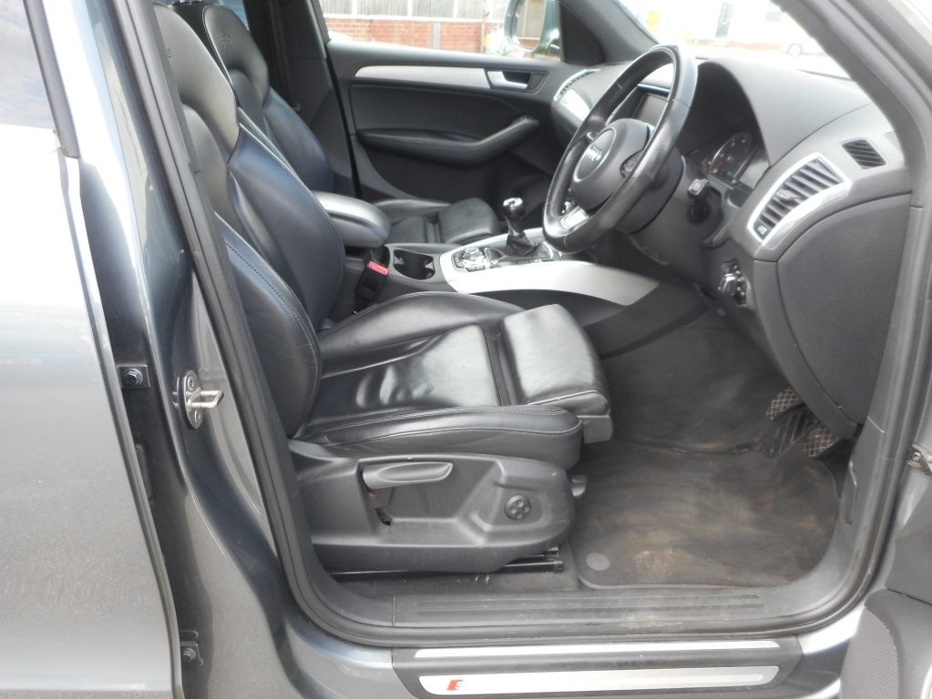Audi Q5 Audi Estate Special Edition 2.0T Fsi 230 Quattro Black #17