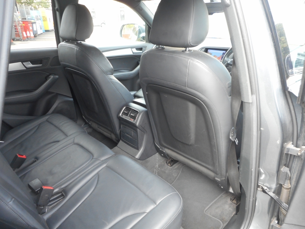 Audi Q5 Audi Estate Special Edition 2.0T Fsi 230 Quattro Black #27