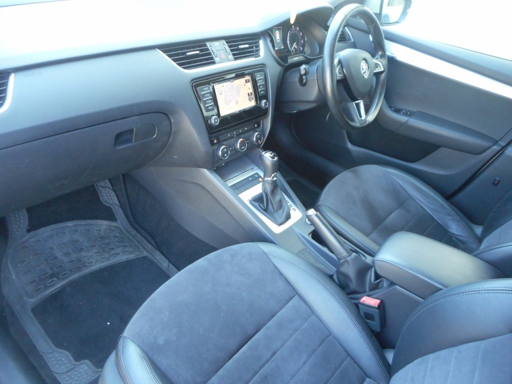 Skoda Octavia Estate 2.0 Tdi Se Dsg Euro 6 Ss 201616 Grey #34