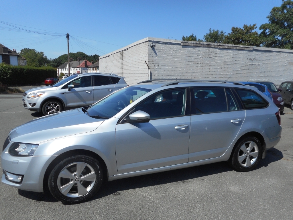 Skoda Octavia 1.6 Se L Tdi Dsg Silver #5