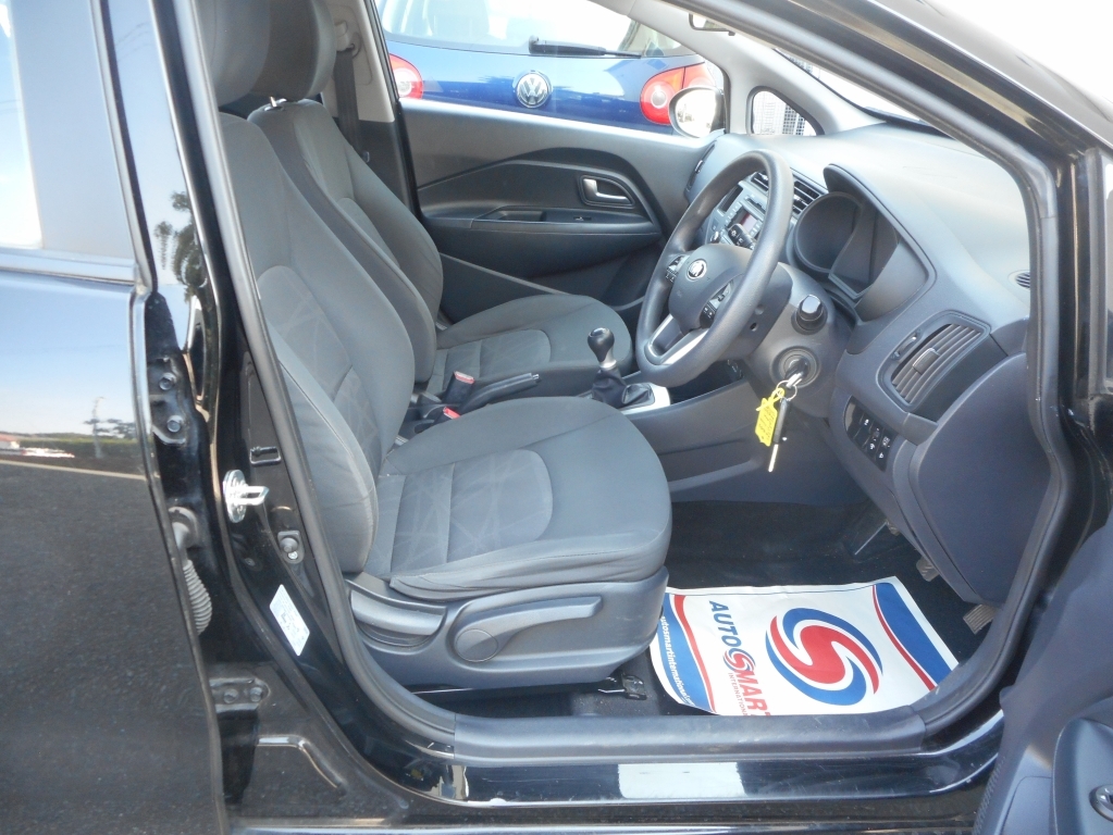 Kia RIO Ecodynamics 2 Hatchback Blue #15