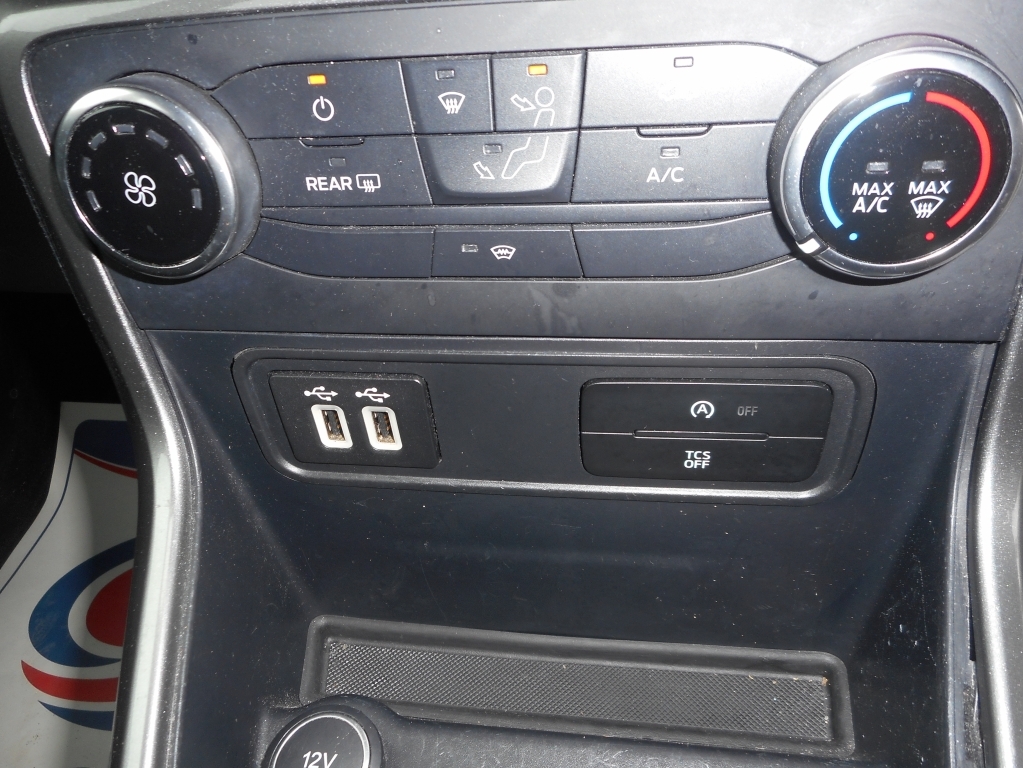 Ford Ecosport Titanium Grey #20