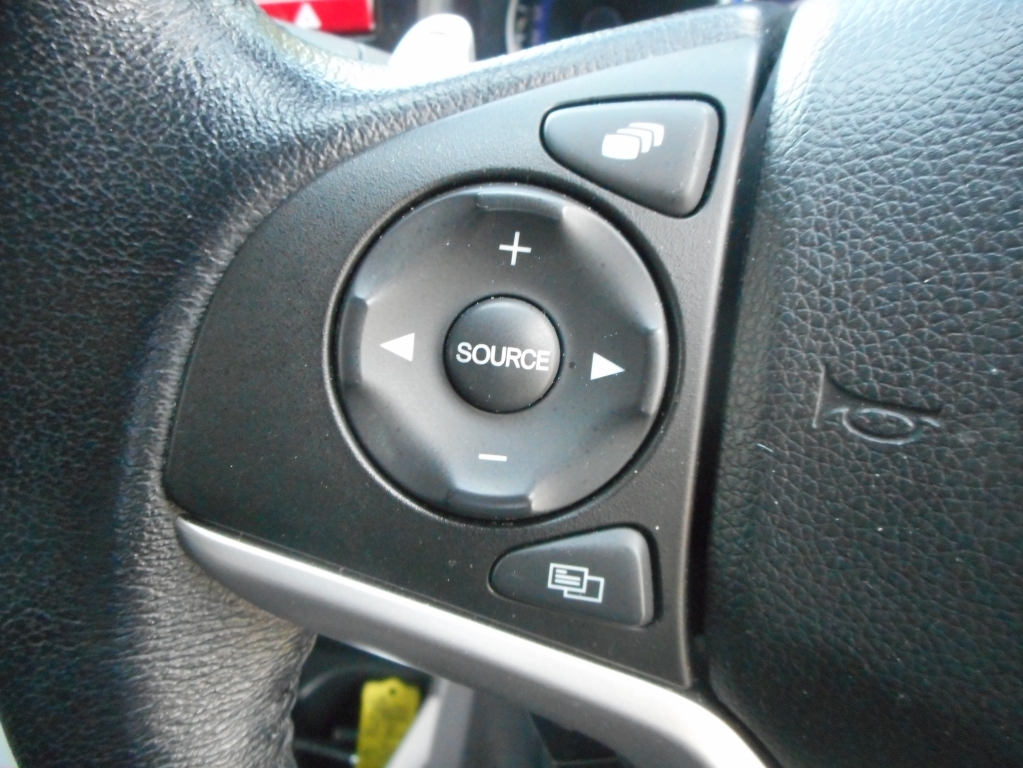 Honda Jazz Jazz Ex I-vtec Red #19