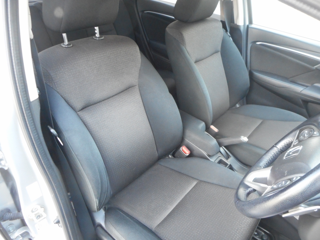 Honda Jazz Jazz Ex I-vtec Red #21