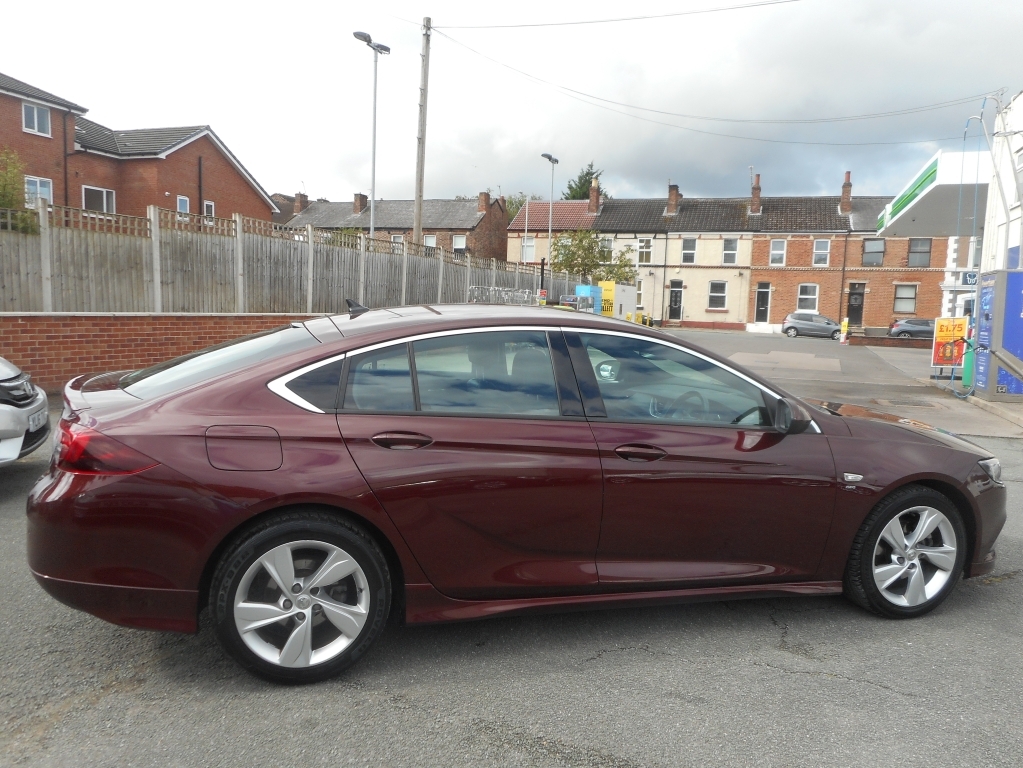 Vauxhall Insignia Grand Sport 1.5 Sri Vx-line Nav Red #2