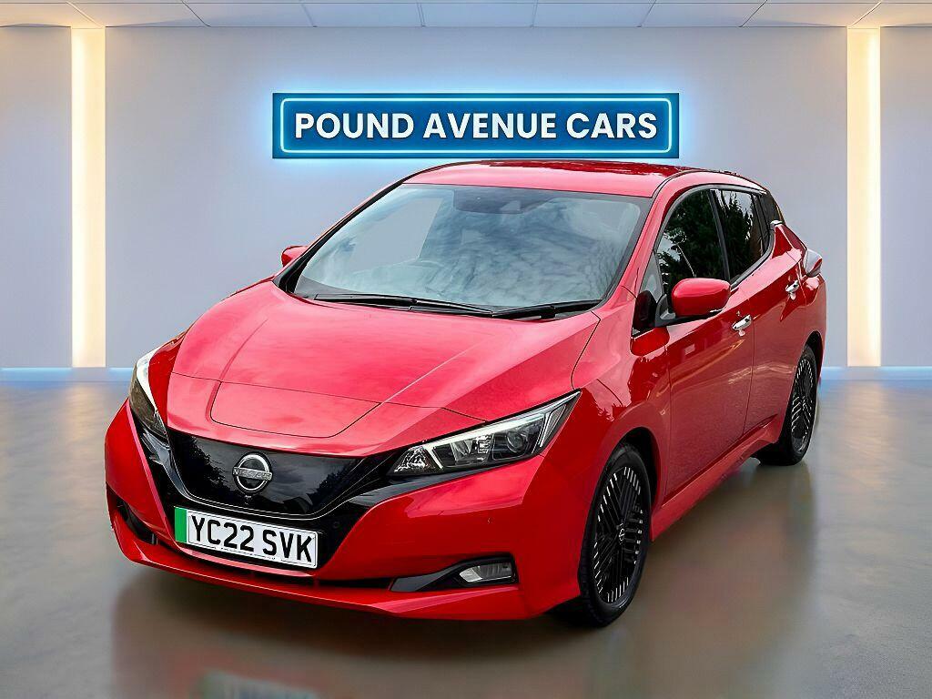 Nissan Leaf N-connecta Red #4