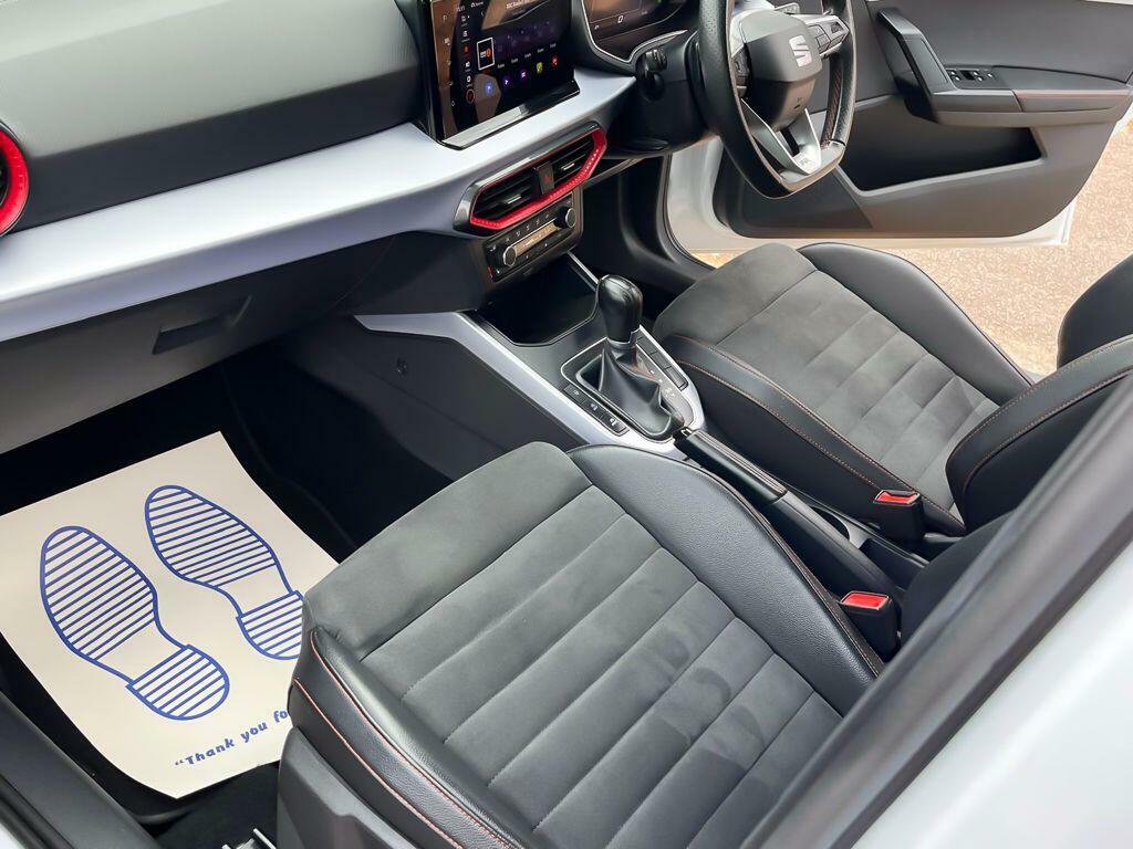 Seat Arona 1.0 Tsi 115 Fr Black #13