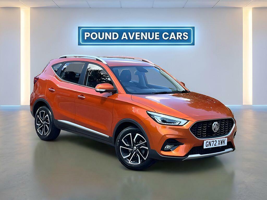 MG ZS Exclusive Orange