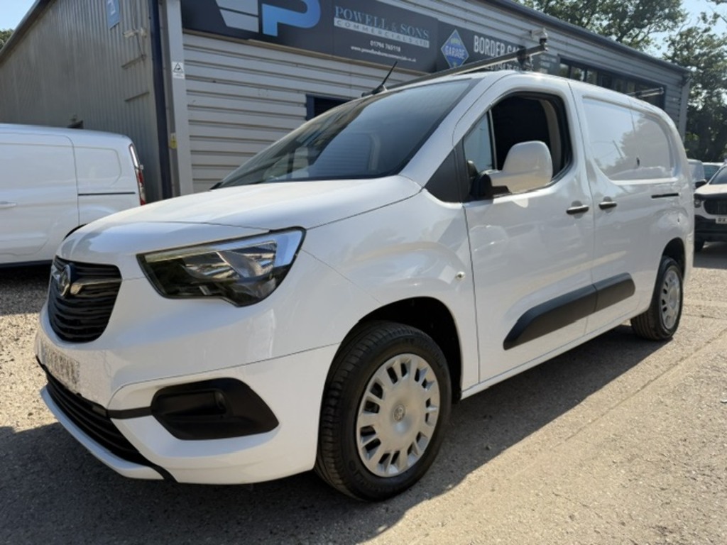 Vauxhall Combo Turbo D 2300 Sportive DV21PVA White #5