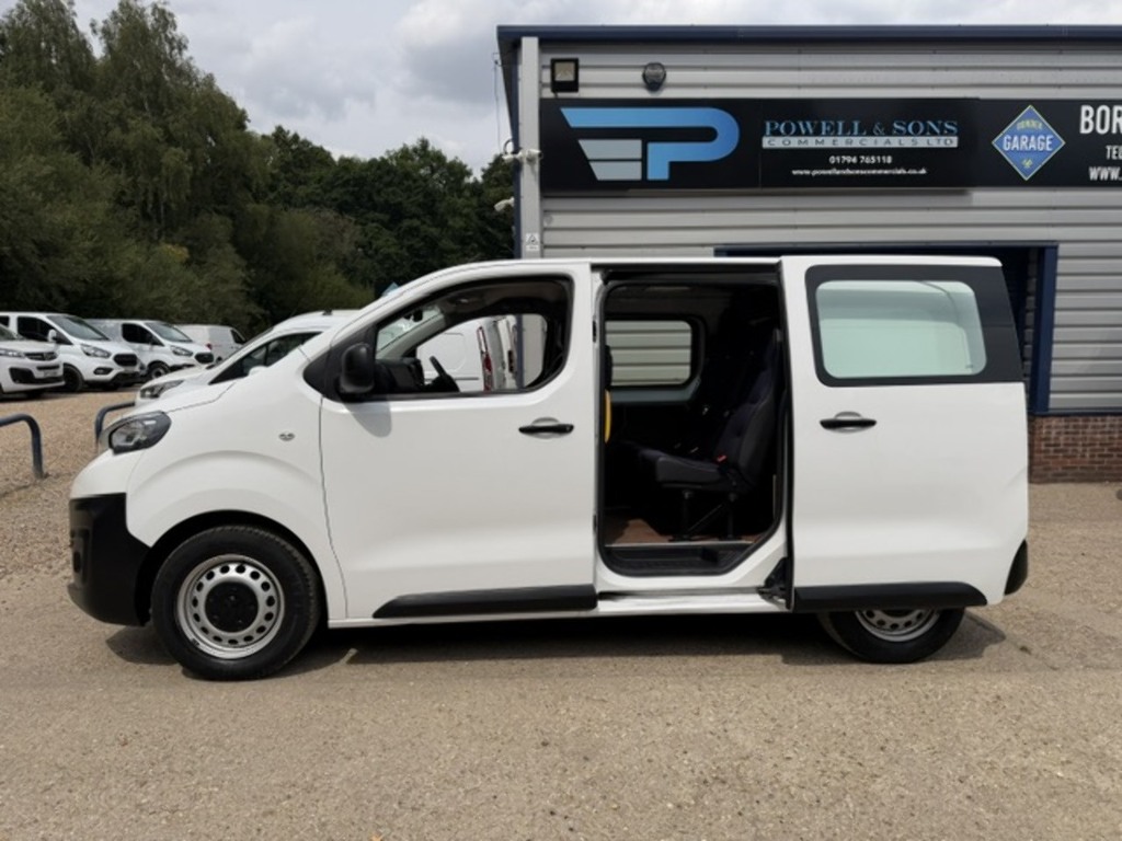 Peugeot Expert Bluehdi 1000 Professional MD70FSV White #4