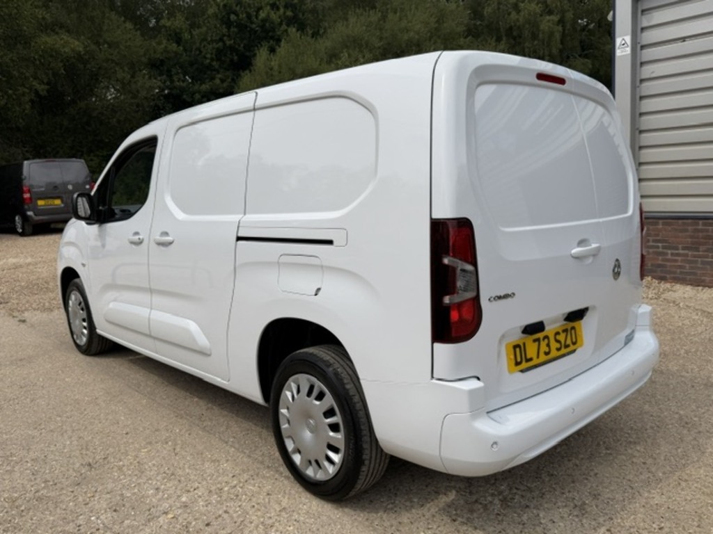 Vauxhall Combo Turbo D 2300 Pro White #5